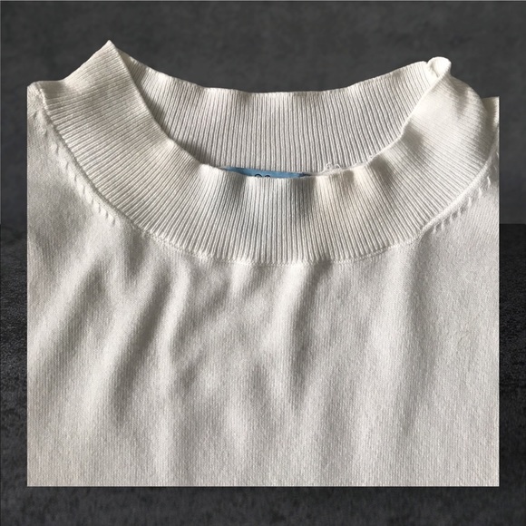 CeCe Pullover Top White Long Balloon Filmy Decorated Sleeve Round Neck Size L - Picture 3 of 8